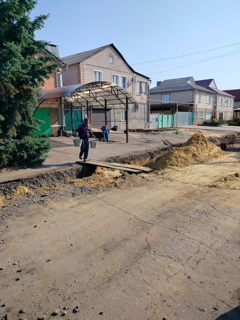 В Богучаре продолжаются работы по улучшению городской инфраструктуры!.